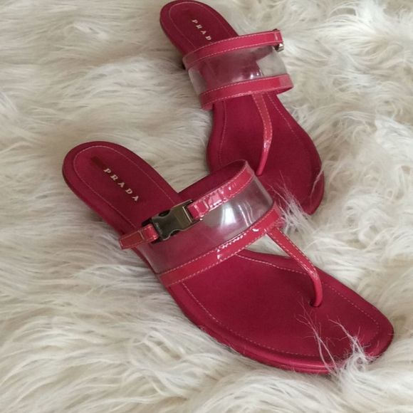 💞PRADA💞patent leather flip flops - Picture 3 of 16